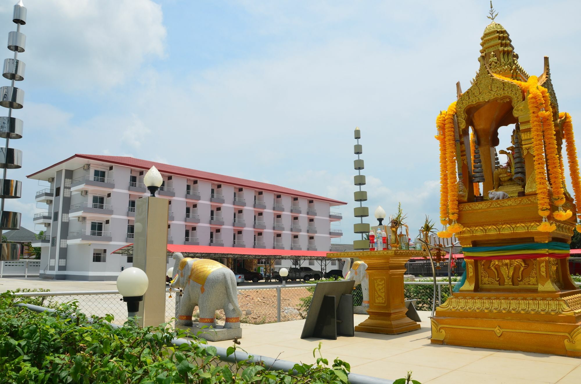 Volinta Park Apartment Rayong Exterior foto